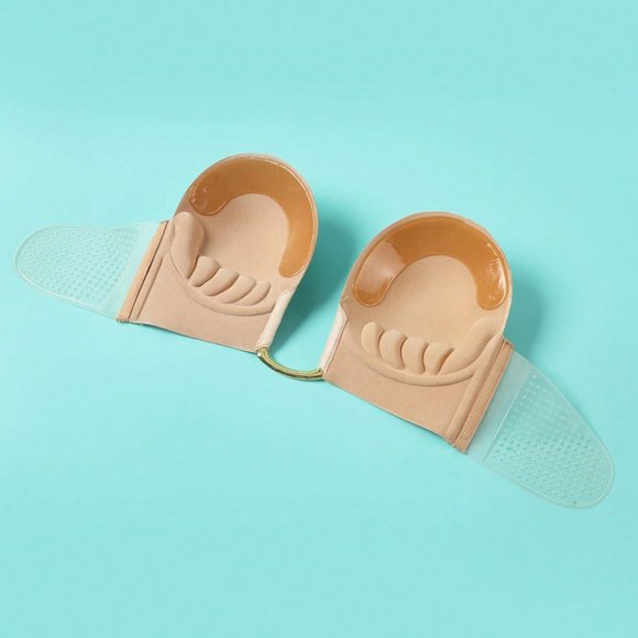 Chain Detail Self Adhesive Strapless Bra - Picture 2 of 8